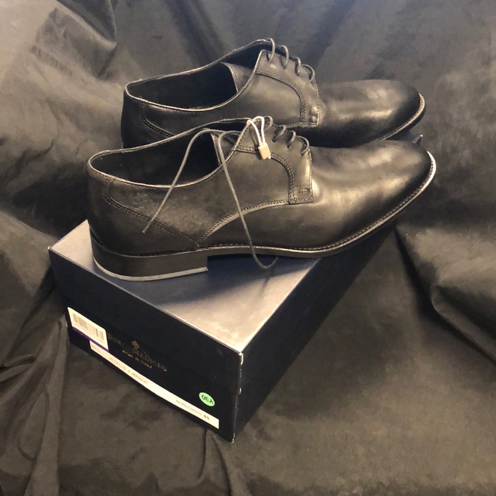 Virgo mediceo size 11.5/12 US 45 European. Black lace dress shoes NWT.